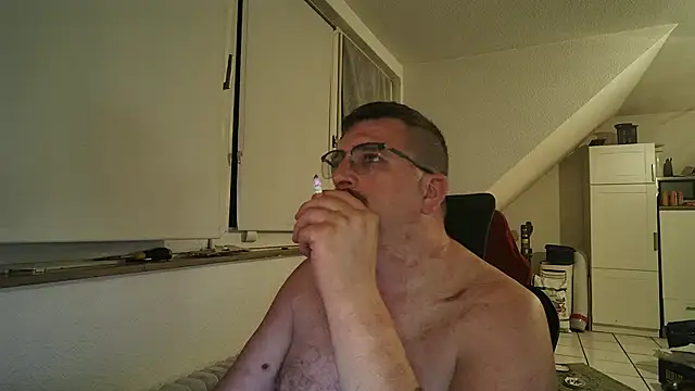 Redtaiger online show from 05/30/26, 10:29