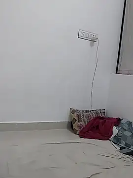 Snapshot of cute_dipti chatting on 06/18/26, 01:37 cute dipti online show from 06/18/26, 01:37