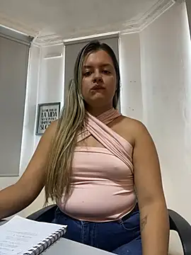 azulskyer online show from 07/03/26, 04:35