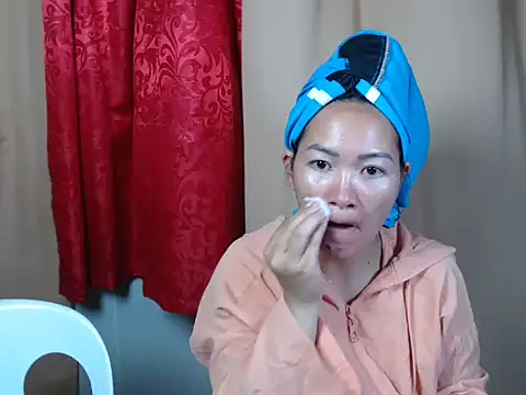 urpretty hotmama online show from 07/16/26, 06:08