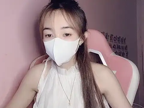 Alee8668 online show from 07/07/26, 06:34