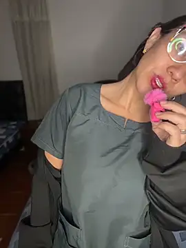 ArielFerrara online show from 06/13/26, 05:49