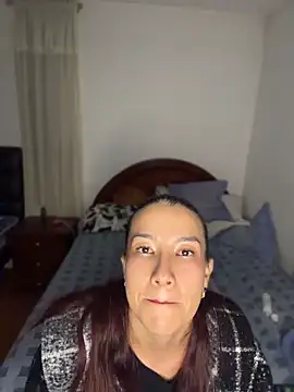 ArielFerrara online show from 06/14/26, 06:48