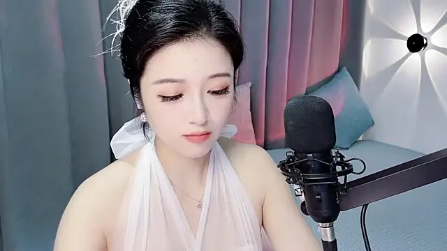 Snapshot of Momo-Wow chatting on 07/09/26, 05:55 Momo-Wow online show from 07/09/26, 05:55