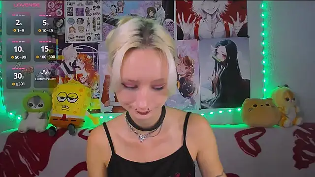 Katia Nabiee online show from 07/15/26, 04:40