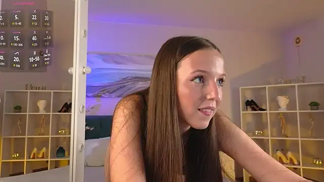 Snapshot of bbgrace_ chatting on 06/26/26, 03:11 bbgrace online show from 06/26/26, 03:11