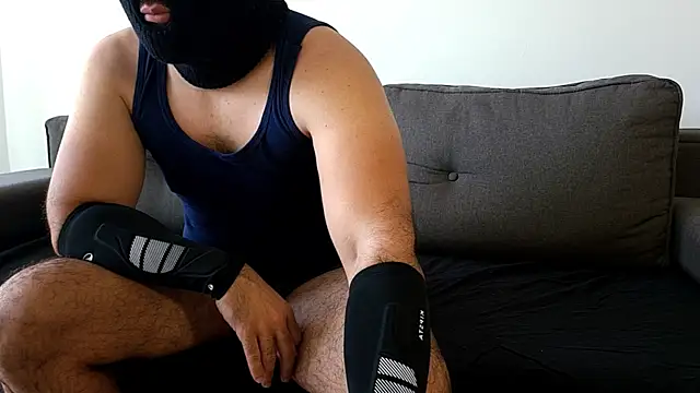 Snapshot of Milance_From_Temu chatting on 06/27/26, 09:14 Milance From Temu online show from 06/27/26, 09:14