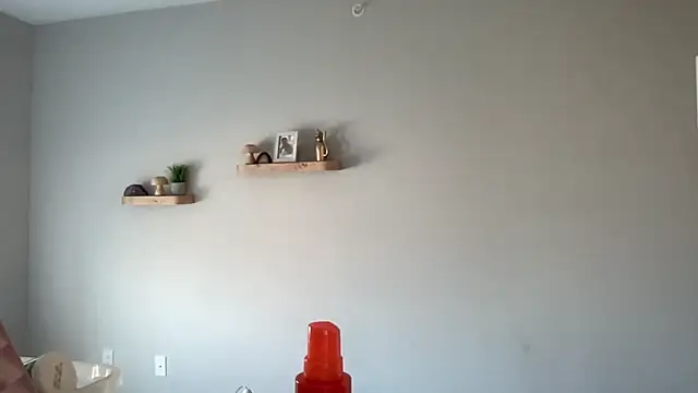 Snapshot of maddiliz chatting on 10/14/25, 05:14 maddiliz online show from 10/14/25, 05:14