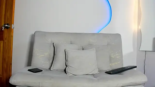 LeoCarter  online show from 07/08/26, 01:04