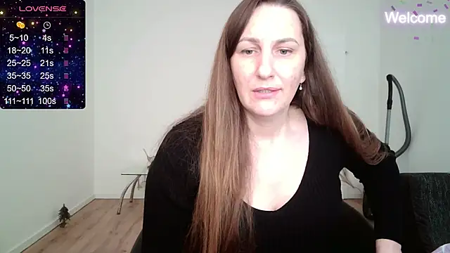 Snapshot of Yevgeshka-Milashka chatting on 01/11/25, 09:57 Yevgeshka-Milashka online show from 01/11/25, 09:57