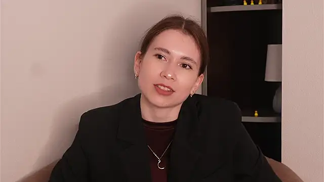 Snapshot of MaileMaslin chatting on 06/02/26, 10:17 MaileMaslin online show from 06/02/26, 10:17