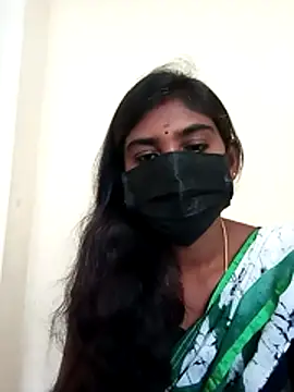 Snapshot of Keerthi_143 chatting on 08/01/26, 05:18 Keerthi 143 online show from 08/01/26, 05:18