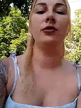 evil kitty online show from 06/11/26, 02:48