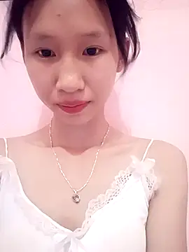 Snapshot of Abi_girl12 chatting on 06/03/26, 03:39 Abi girl12 online show from 06/03/26, 03:39