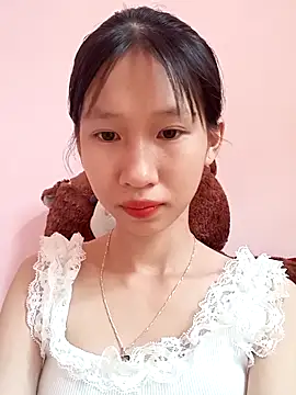Snapshot of Abi_girl12 chatting on 06/10/26, 04:12 Abi girl12 online show from 06/10/26, 04:12