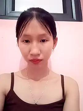 Snapshot of Abi_girl12 chatting on 06/11/26, 04:27 Abi girl12 online show from 06/11/26, 04:27