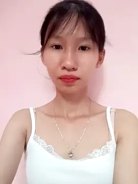 Snapshot of Abi_girl12 chatting on 06/29/26, 11:10 Abi girl12 online show from 06/29/26, 11:10
