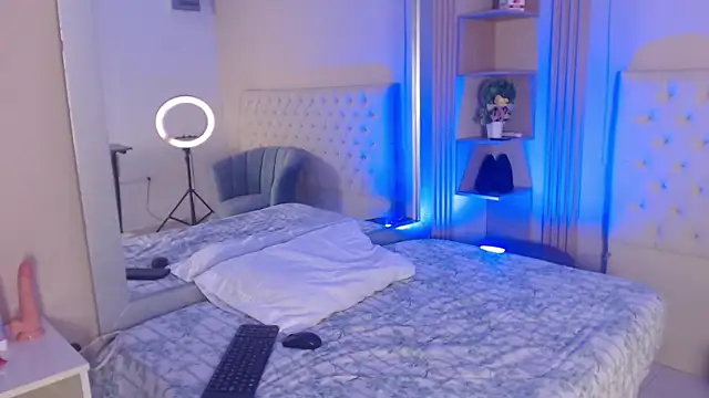 alexa   11 online show from 06/19/26, 12:42