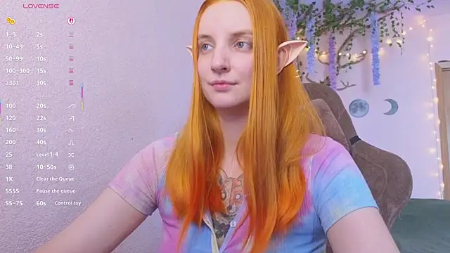 Elfie Agatha online show from 06/19/26, 09:35
