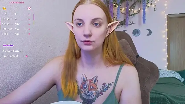 Elfie Agatha online show from 07/05/26, 10:22