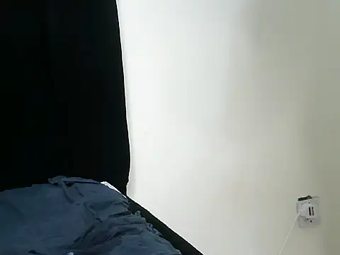 Snapshot of Godessbree chatting on 07/04/26, 03:51 Godessbree online show from 07/04/26, 03:51