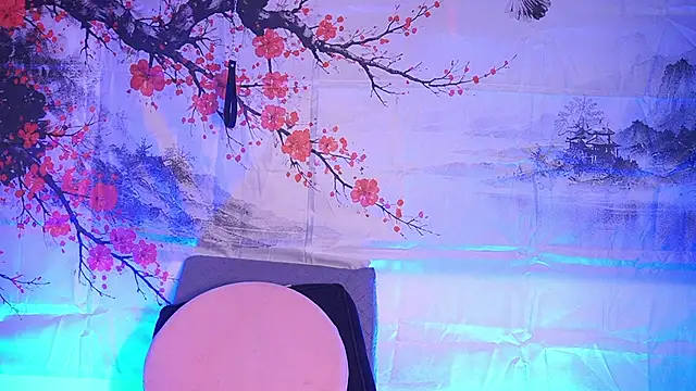 TiffanySander  online show from 06/18/26, 02:45