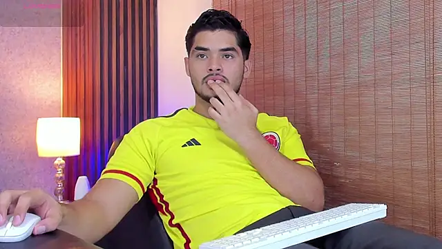 luciano vitale online show from 07/07/26, 12:42