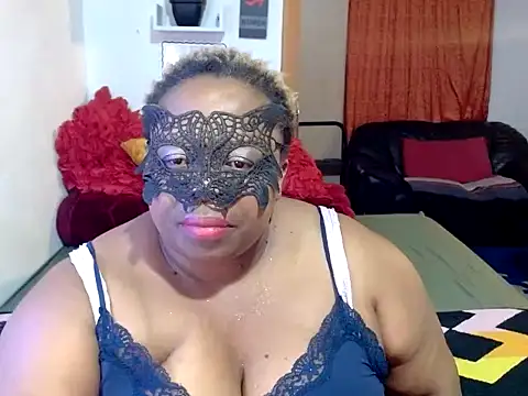 ROSESNICKER00 online show from 07/08/26, 08:13