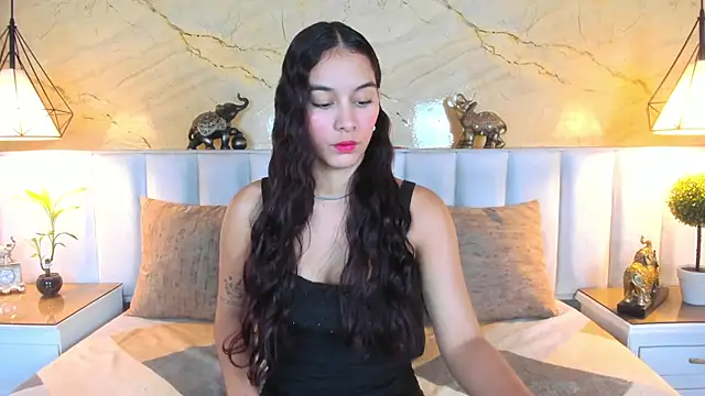 Snapshot of Natty_Mendez chatting on 06/13/26, 12:36 Natty Mendez online show from 06/13/26, 12:36