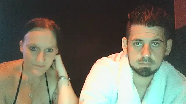 Snapshot of darkseduction93 chatting on 06/16/26, 08:44 darkseduction93 online show from 06/16/26, 08:44