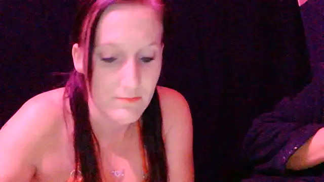 Snapshot of darkseduction93 chatting on 07/12/26, 07:16 darkseduction93 online show from 07/12/26, 07:16