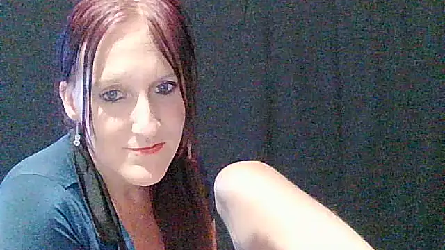 Snapshot of darkseduction93 chatting on 07/26/26, 06:26 darkseduction93 online show from 07/26/26, 06:26