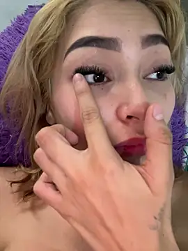 NatalieSterling online show from 06/25/26, 04:55