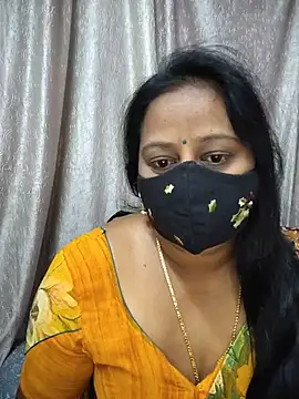 Snapshot of Nithya_ chatting on 07/24/26, 01:14 Nithya online show from 07/24/26, 01:14