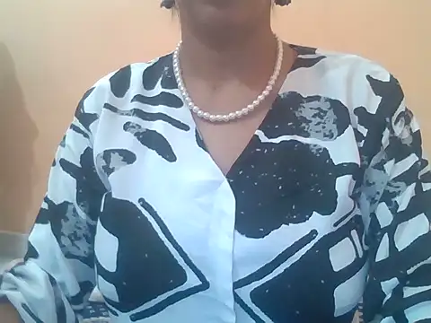 Anna gougeous online show from 06/25/26, 04:34