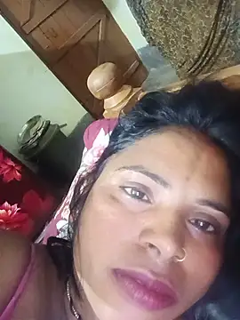 KRITIKA01990 online show from 07/05/26, 11:01
