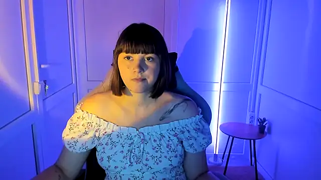 Vanilla Vixen online show from 07/14/26, 12:11