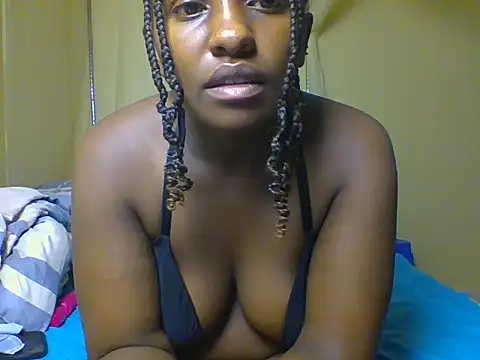 Snapshot of Sexie_bobbies chatting on 07/19/26, 03:10 Sexie bobbies online show from 07/19/26, 03:10