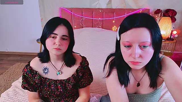 RuthHalll online show from 06/18/26, 10:09
