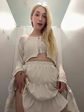Polly Pop online show from 06/28/26, 03:51