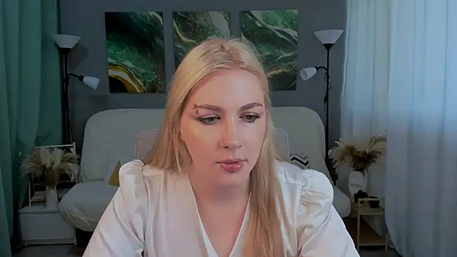 AmaliaWinslet online show from 06/19/26, 02:49