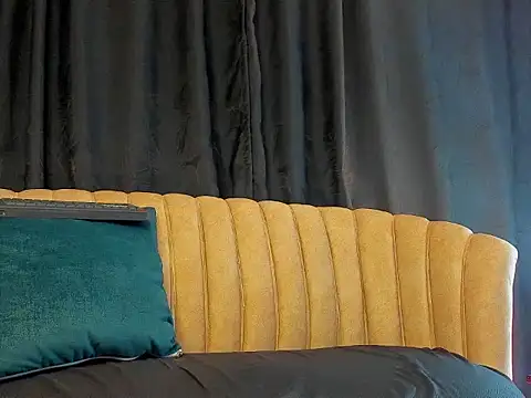 Tayler millers  online show from 06/08/26, 03:18