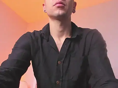 Tayler millers  online show from 07/12/26, 05:04