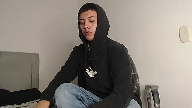 Owenn  blueee online show from 07/09/26, 03:21