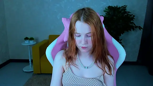 ari-kittyy online show from 06/11/26, 04:10
