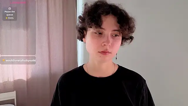Snapshot of MicaelaLovella chatting on 07/18/26, 03:11 MicaelaLovella online show from 07/18/26, 03:11