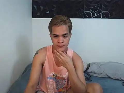 yourmikexxx online show from 06/10/26, 12:37