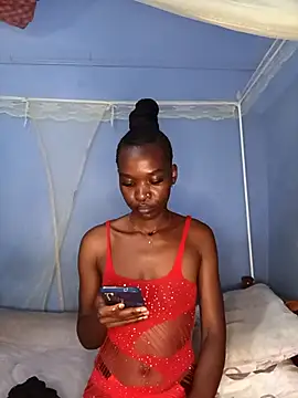 Snapshot of sexymarianah33 chatting on 06/19/26, 03:05 sexymarianah33 online show from 06/19/26, 03:05