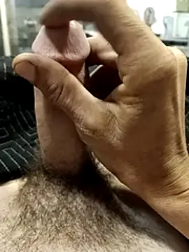 Snapshot of Mstrdstrctn7 chatting on 10/31/25, 11:44 Mstrdstrctn7 online show from 10/31/25, 11:44