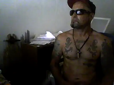 SlickDickyadown online show from 06/17/26, 01:34